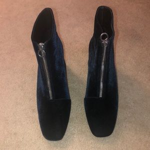 Zara blue velvet booties size 9
